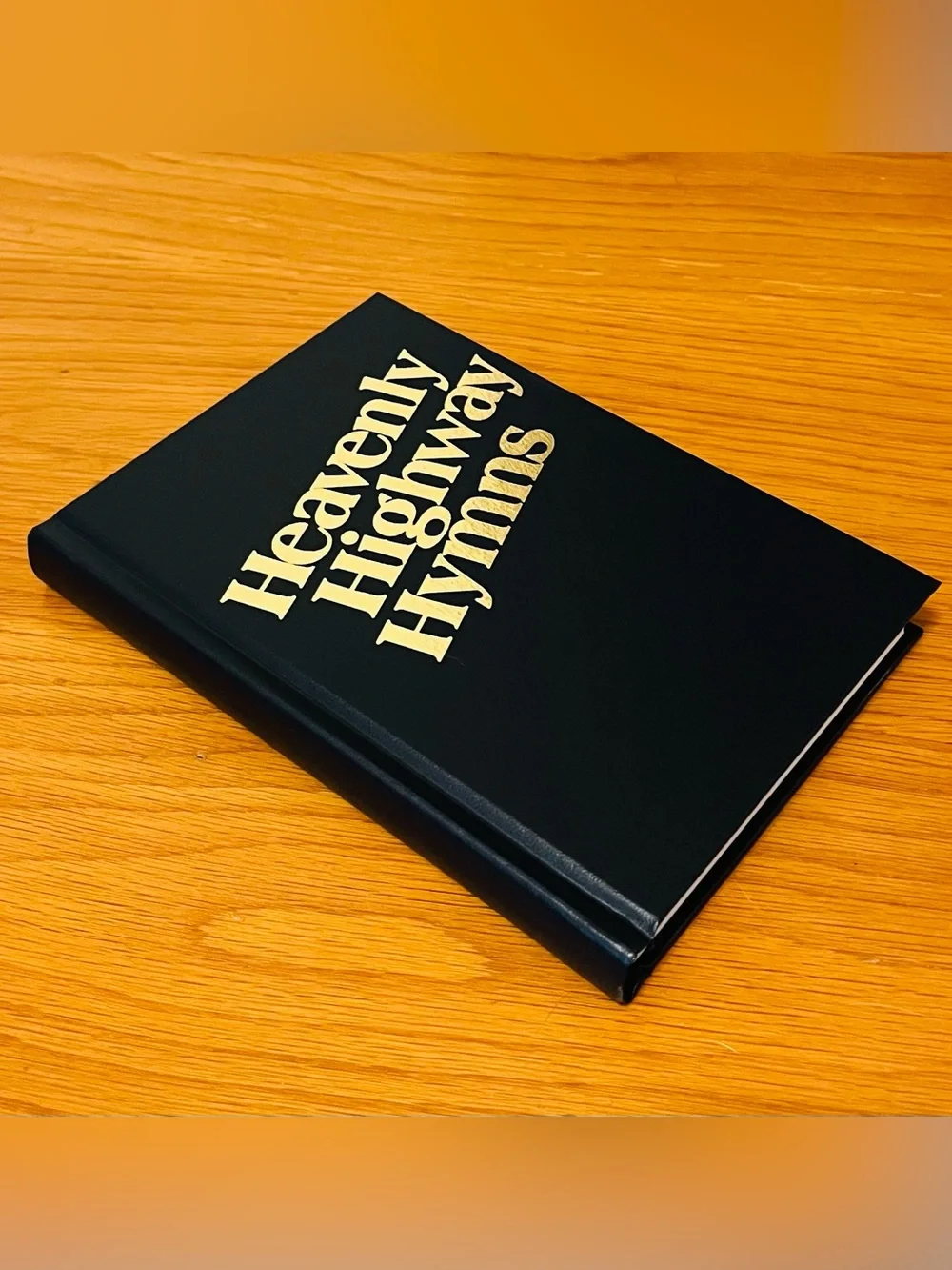HEAVENLY HIGHWAY HYMNS: Shape Notes by Luther Presley, Hardback (Stamps-Baxter)